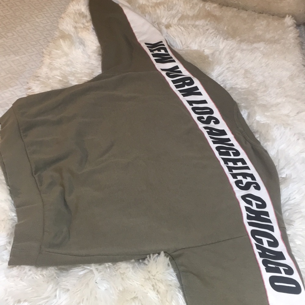 Crop Sweater NEW YORK TO CHICAGO - XS